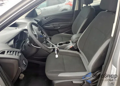 2016 Ford Escape S z USA, uszkodzony, nr VIN 1FMCU0F79GUA09588